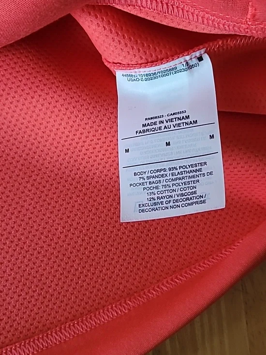 Nike Dri-FIT Prima 1/2-Zip Cropped Training Top - Picture 11 of 16